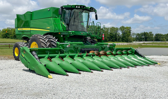 2024 John Deere C12F Header Corn Head