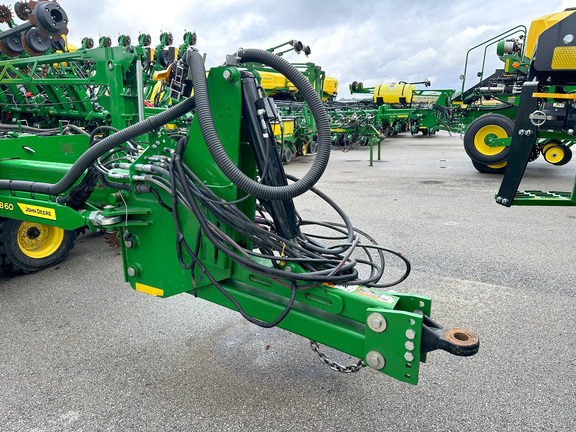 2022 John Deere DB60 Planter