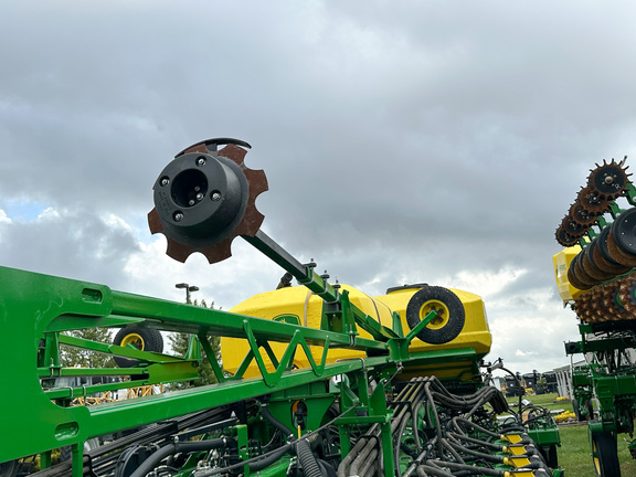 2022 John Deere DB60 Planter