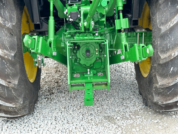 2024 John Deere 5075E Tractor