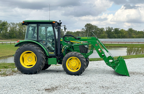 2024 John Deere 5075E Tractor