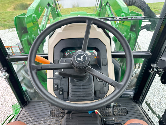 2024 John Deere 5075E Tractor