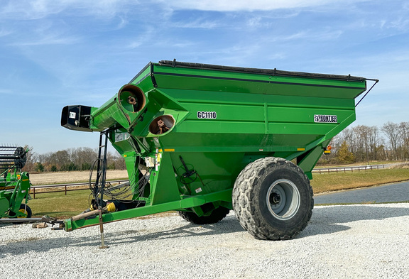 2004 Frontier GC1110 Grain Cart