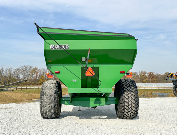 2004 Frontier GC1110 Grain Cart