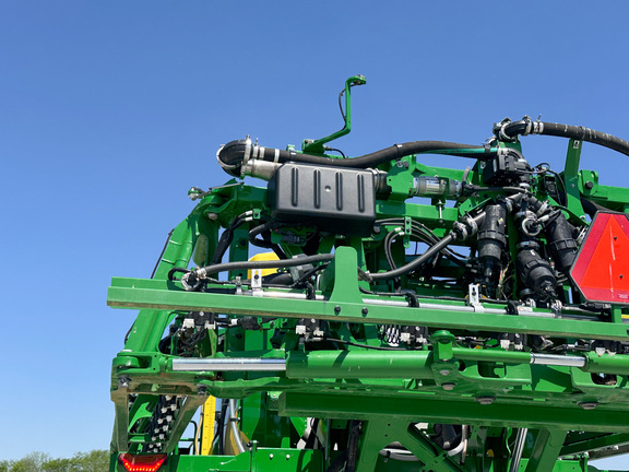 2024 John Deere 612R Sprayer/High Clearance