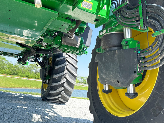2024 John Deere 612R Sprayer/High Clearance