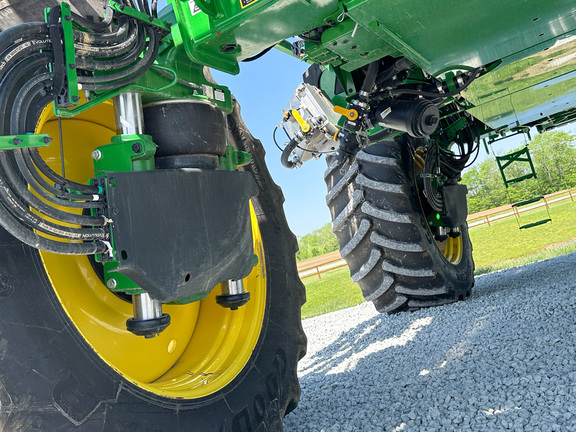 2024 John Deere 612R Sprayer/High Clearance