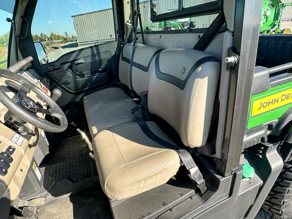 2022 John Deere 865R SIGNATURE EDITION ATV