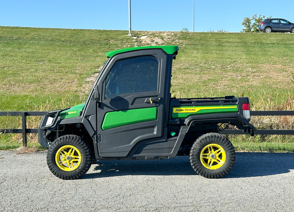 2022 John Deere 865R SIGNATURE EDITION ATV