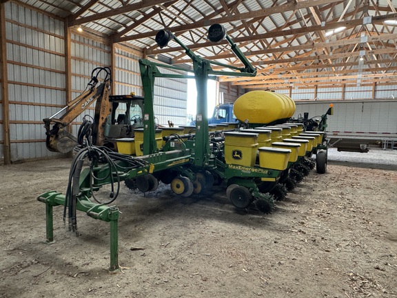 2003 John Deere 1770NT Planter