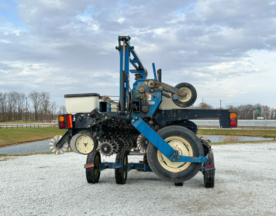 2003 Kinze 3600 Planter