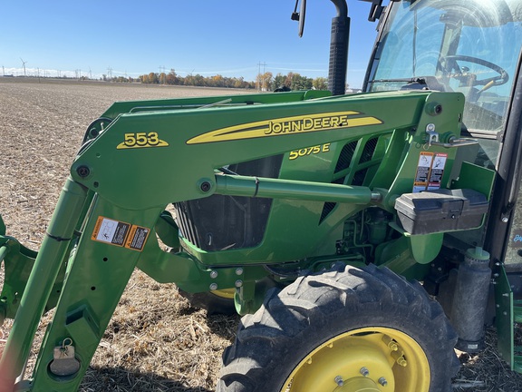 2019 John Deere 5075E Tractor