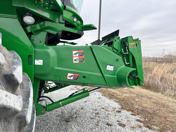 2020 John Deere S780 Combine