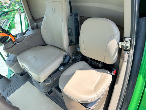 2020 John Deere S780 Combine