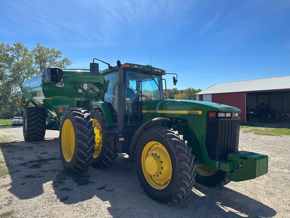 1997 John Deere 8200 Tractor