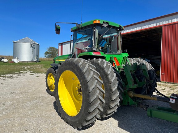 1997 John Deere 8200 Tractor