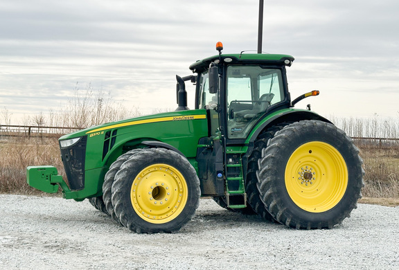 2019 John Deere 8370R Tractor