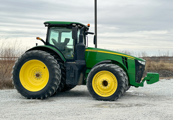 2019 John Deere 8370R Tractor