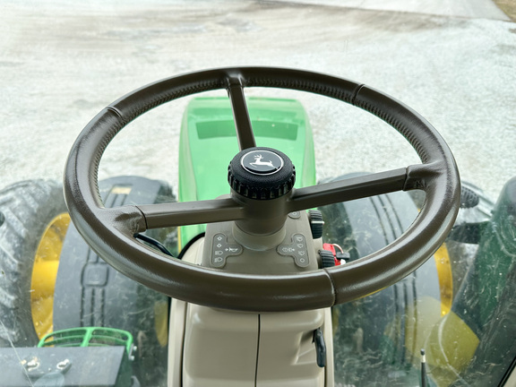 2019 John Deere 8370R Tractor