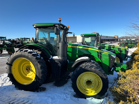 2016 John Deere 8370R Tractor