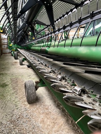 2012 John Deere 635FD Header Combine