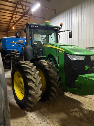 2011 John Deere 8360R Tractor