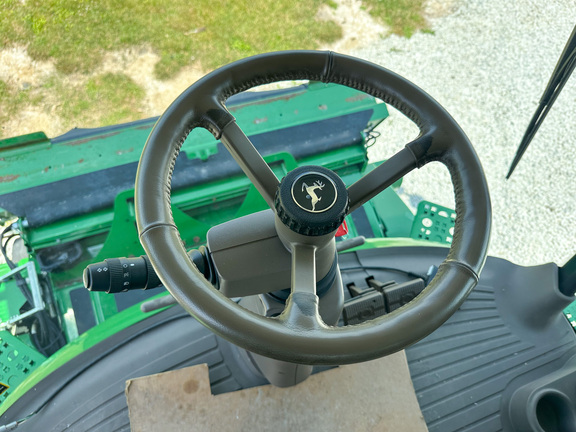 2019 John Deere S780 Combine