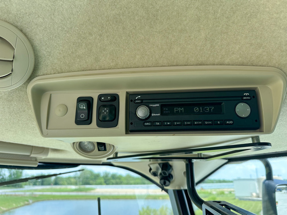 2019 John Deere S780 Combine