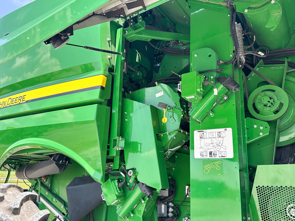 2019 John Deere S780 Combine