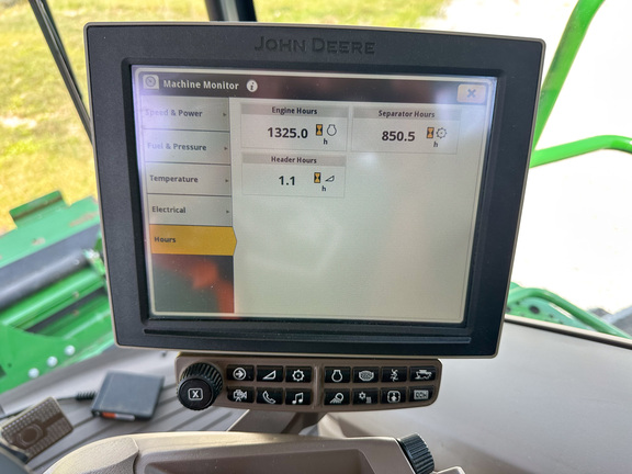 2019 John Deere S780 Combine