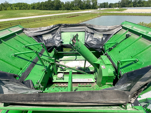 2019 John Deere S780 Combine