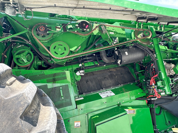 2019 John Deere S780 Combine