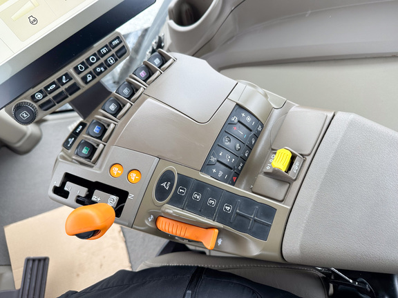 2024 John Deere 9RT 590 Tractor Rubber Track