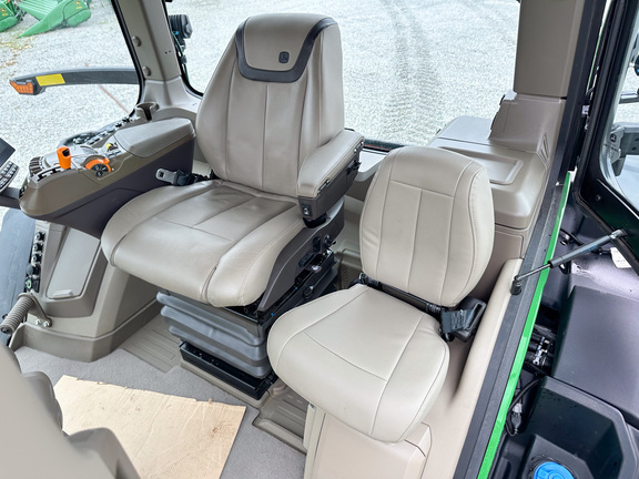 2024 John Deere 9RT 590 Tractor Rubber Track