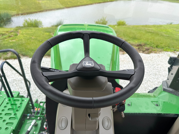 2024 John Deere 9RT 590 Tractor Rubber Track