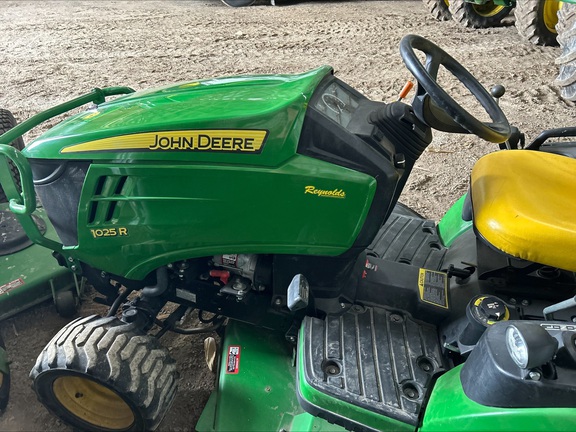 2015 John Deere 1025R Tractor Compact