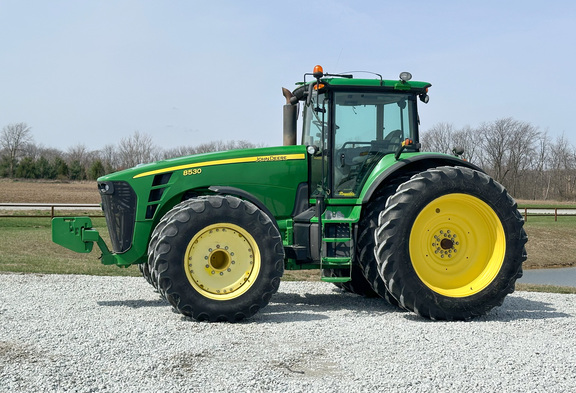 2008 John Deere 8530 Tractor