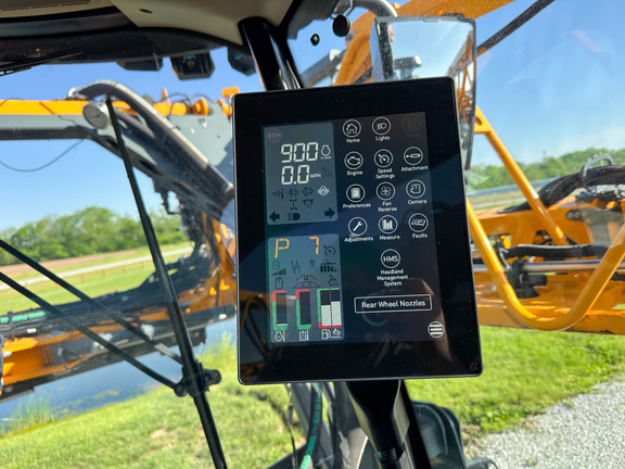 2022 Hagie STS12 Sprayer/High Clearance