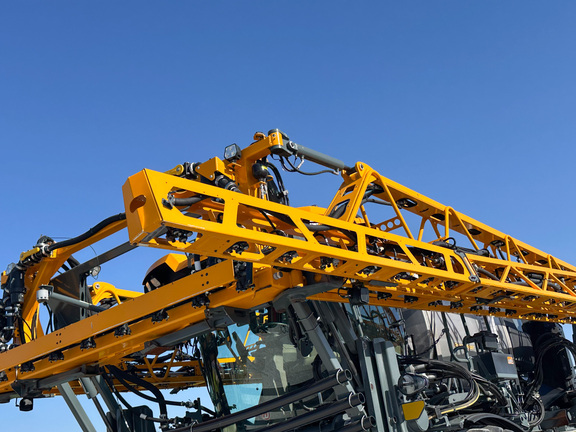 2022 Hagie STS12 Sprayer/High Clearance