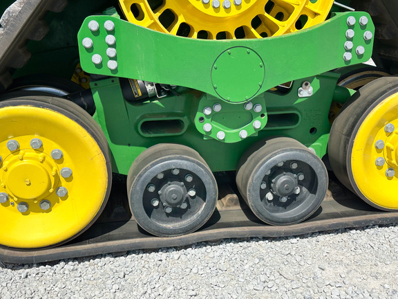 2024 John Deere 9RX 590 Tractor Rubber Track