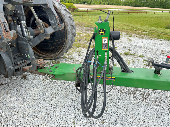 2014 John Deere 2210 Field Cultivator