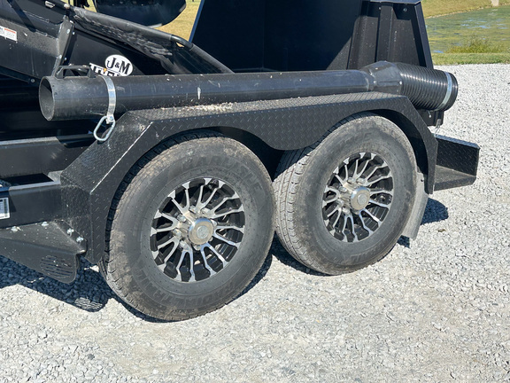 2023 J&M 290 Seed Tender Tender