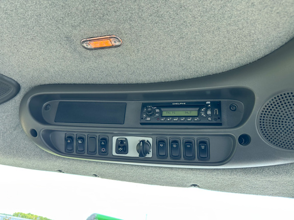 2013 Challenger MT855C Tractor Rubber Track