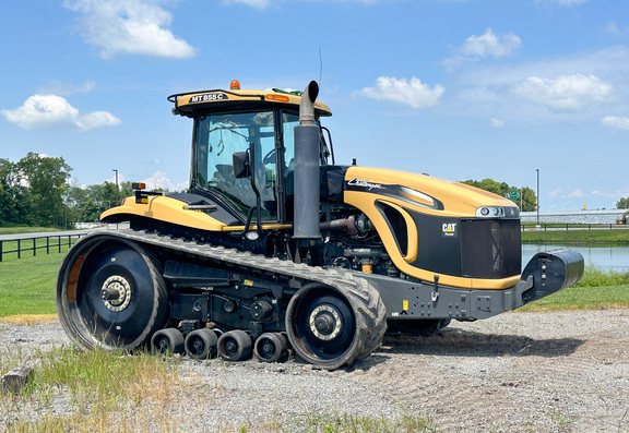 2013 Challenger MT855C Tractor Rubber Track