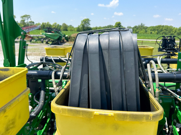 2017 John Deere 1775NT Planter
