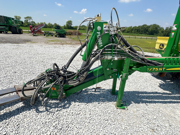 2017 John Deere 1775NT Planter