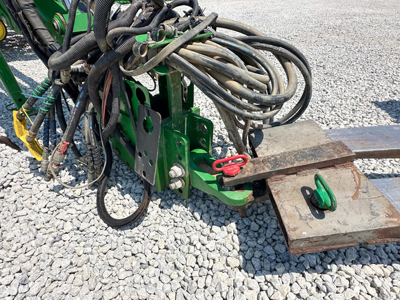 2017 John Deere 1775NT Planter