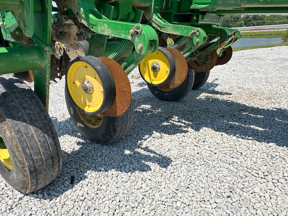 2017 John Deere 1775NT Planter