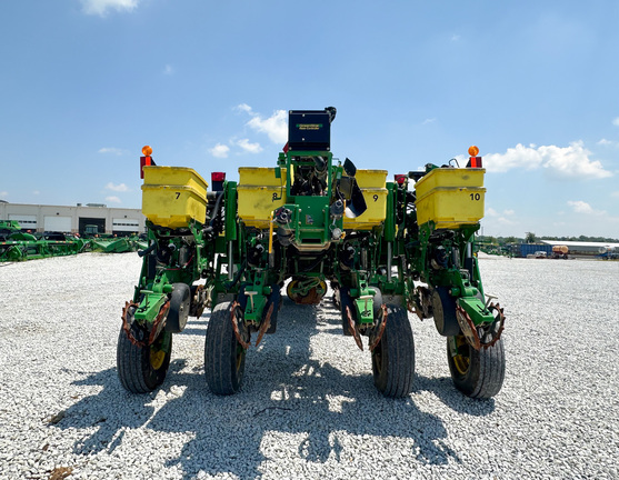 2017 John Deere 1775NT Planter