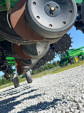 2017 John Deere 1775NT Planter